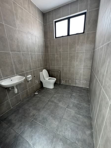 Kilang untuk Disewa di Eco Business Park 1 (Johor Bahru) - Kenny Heng - PropertyGuru.com.my