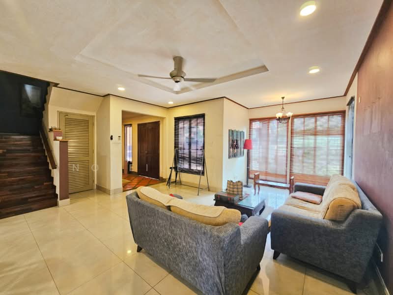Semi-Detached House for Sale in Seksyen 27 (Shah Alam) - Nobeille Chung - Living Room - PropertyGuru.com.my
