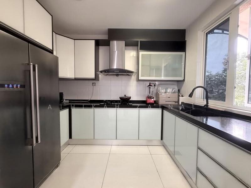 Semi-Detached House for Sale in Taman Melawati (Ulu Kelang) - Athikah Zainal - Kitchen - PropertyGuru.com.my