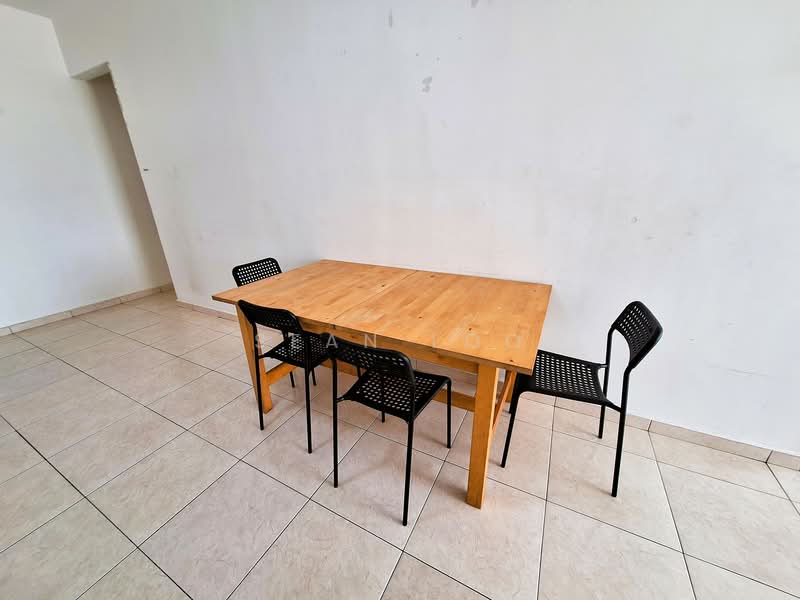 Kondominium untuk Dijual di Ketumbar Hill - Sean Loo - Dining Room - PropertyGuru.com.my