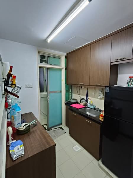 Pangsapuri untuk Disewa di Lake View Suites - YC Fung - Kitchen - PropertyGuru.com.my
