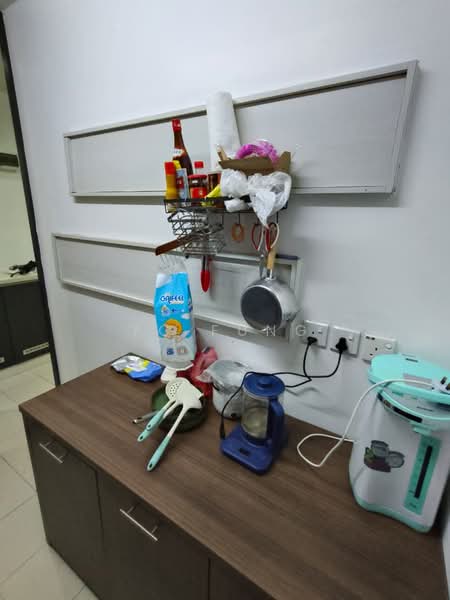 Pangsapuri untuk Disewa di Lake View Suites - YC Fung - Kitchen - PropertyGuru.com.my