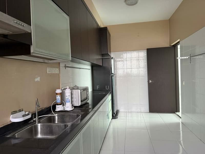 Service Residence for Rent at The Sky Executive Suites - YC Fung - Kitchen - PropertyGuru.com.my