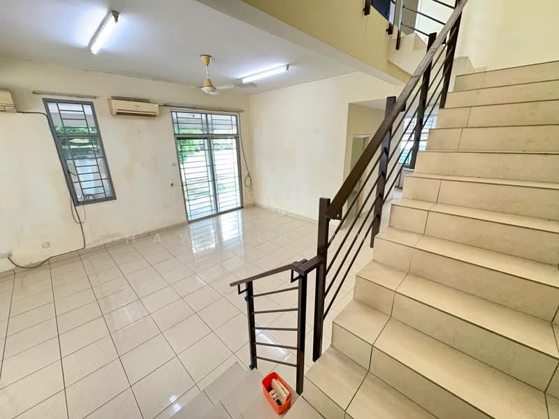 Rumah Teres untuk Dijual di Taman Jelok Impian (Kajang) - Hawa Ibrahim - Living Room - PropertyGuru.com.my