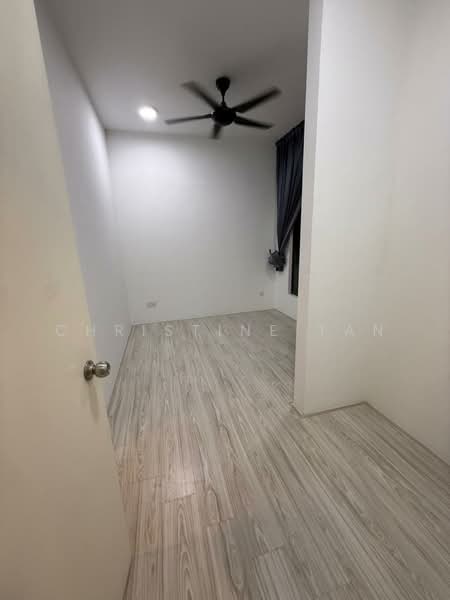 Servis Apartment untuk Dijual di Lexa Residence @ The Quartz WM - Christine Tan - PropertyGuru.com.my