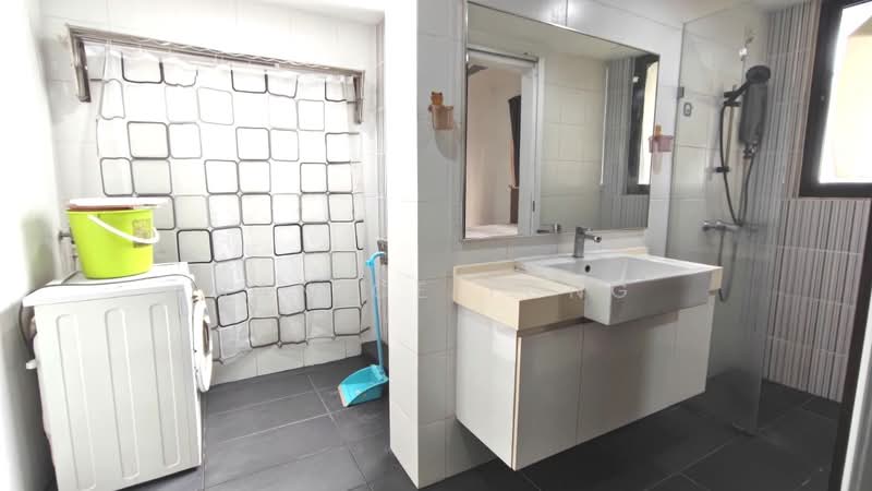 Service Residence for Rent at V@SUMMERPLACE - Janice Yong - Bathroom - PropertyGuru.com.my