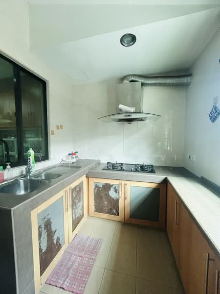 2-storey Terraced House for Sale in SS18 (Subang Jaya) - Yamuna Devi Krishnan Kutty - Wet kitchen  - PropertyGuru.com.my