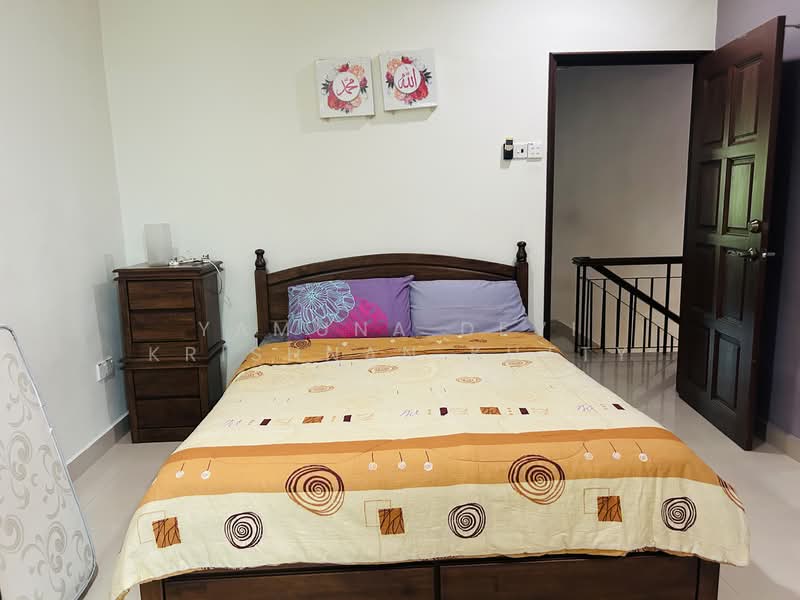 2-storey Terraced House for Sale in SS18 (Subang Jaya) - Yamuna Devi Krishnan Kutty - Bedroom (3)  - PropertyGuru.com.my