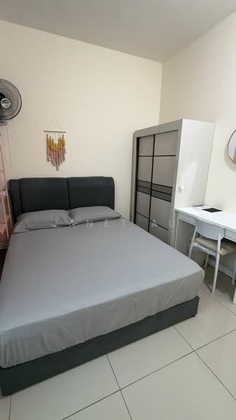 Service Residence for Sale at Flexis @ One South - Janet Au - PropertyGuru.com.my