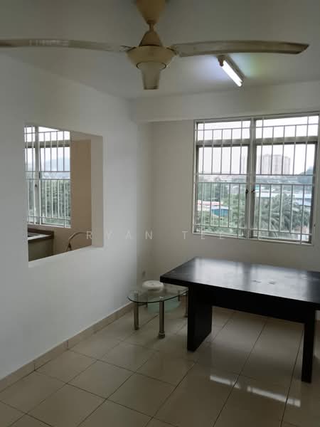 Kondominium untuk Disewa di Casa Prima Condominium - Ryan Tee - Dining Room - PropertyGuru.com.my