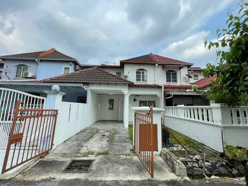Rumah Teres 2 Tingkat untuk Dijual di Usj 1 (Subang Jaya) - Shiqin Saidin - Exterior - PropertyGuru.com.my