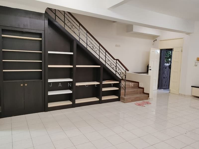 2-storey Terraced House for Rent in Taman Nusa Bestari Jaya (Iskandar Puteri (Nusajaya)) - Janice Yong - Living Room - PropertyGuru.com.my