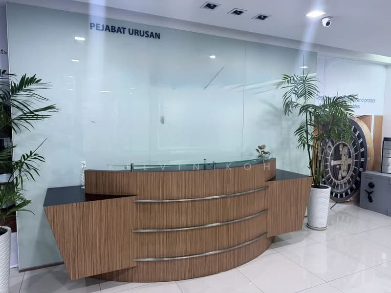 Office for Rent in Subang (Selangor) - Kelvin Koh - Receptionist area - PropertyGuru.com.my