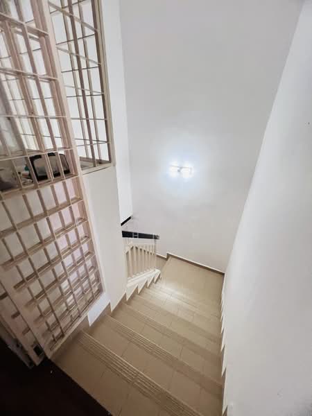 2-storey Terraced House for Sale in SS18 (Subang Jaya) - Yamuna Devi Krishnan Kutty - Corridor - PropertyGuru.com.my