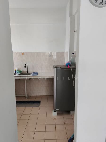 Pangsapuri untuk Dijual di Suria Kipark Damansara - Jack Liew - Kitchen - PropertyGuru.com.my