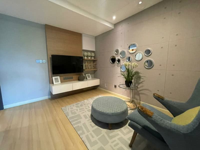 Pangsapuri untuk Dijual di Suria Kipark Damansara - Jack Liew - Living Room - PropertyGuru.com.my