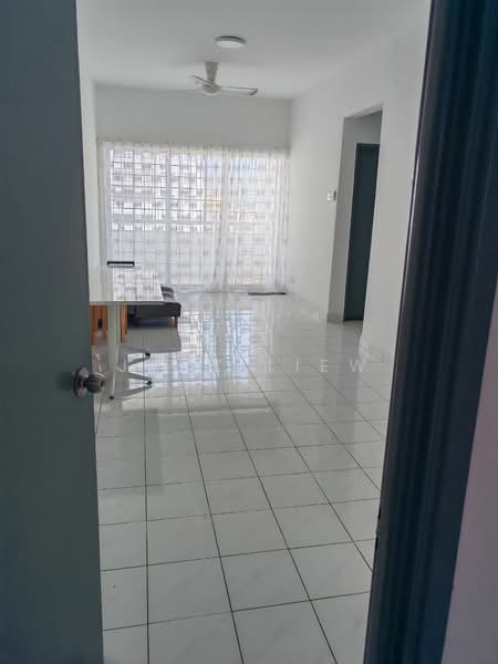 Pangsapuri untuk Dijual di Suria Kipark Damansara - Jack Liew - Living Room - PropertyGuru.com.my