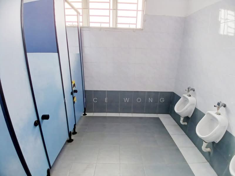 Banglo Komersial untuk Dijual di Taman Nusa Idaman (Iskandar Puteri (Nusajaya)) - Alice Wong - Bathroom - PropertyGuru.com.my
