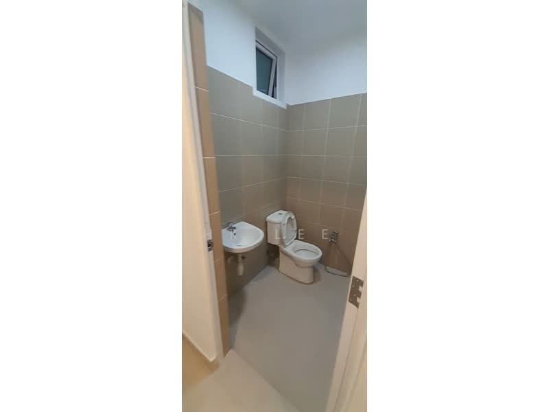 Kondominium untuk Disewa di Verticas Residensi - HK Lee - Bathroom - PropertyGuru.com.my