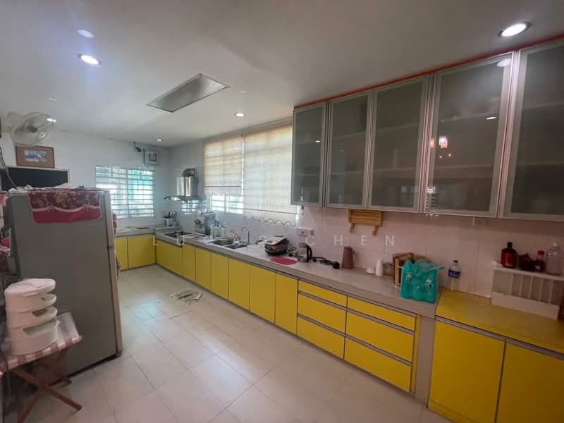 Rumah Berkembar untuk Dijual di Pulai Mutiara (Simpang Pulai) - Lucas Chen - Kitchen - PropertyGuru.com.my
