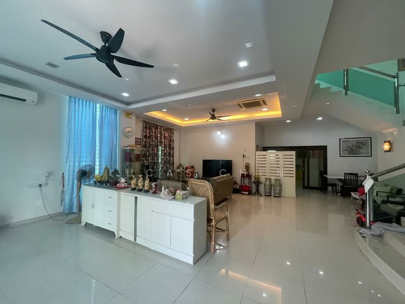 Rumah Berkembar untuk Dijual di Pulai Mutiara (Simpang Pulai) - Lucas Chen - Living Room - PropertyGuru.com.my