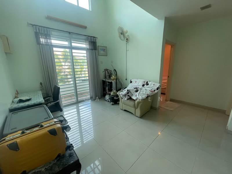 Rumah Berkembar untuk Dijual di Pulai Mutiara (Simpang Pulai) - Lucas Chen - Living Room - PropertyGuru.com.my