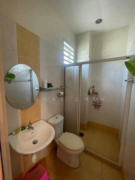 Rumah Berkembar untuk Dijual di Pulai Mutiara (Simpang Pulai) - Lucas Chen - Bathroom - PropertyGuru.com.my