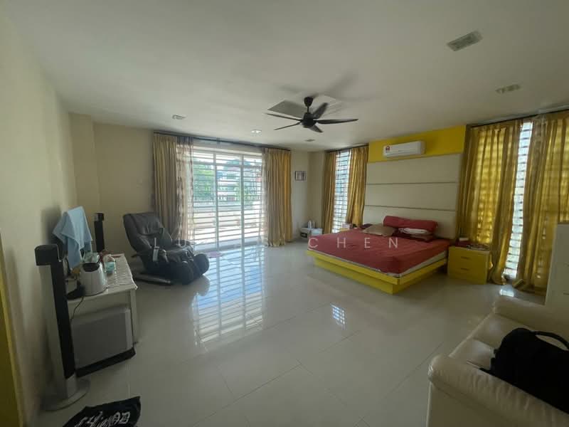 Rumah Berkembar untuk Dijual di Pulai Mutiara (Simpang Pulai) - Lucas Chen - Bedroom - PropertyGuru.com.my