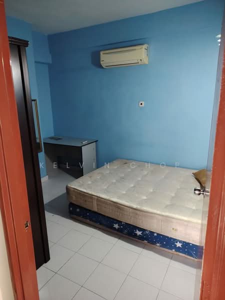 Apartment for Rent at Sri Impian Apartment - Kelvin Chop - Bedroom - PropertyGuru.com.my