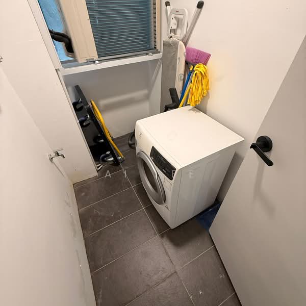 Service Residence for Rent at Renna Residence @ The NorthBank - Ai Lee - Dryer Area - PropertyGuru.com.my