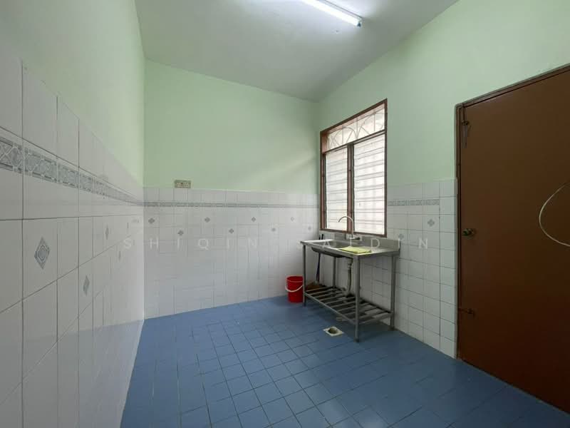 2-storey Terraced House for Rent in Usj 1 (Subang Jaya) - Shiqin Saidin - Kitchen - PropertyGuru.com.my