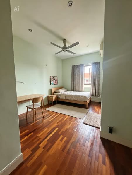 Kondominium untuk Dijual di Surian Condominium - Alice Tong - Bedroom - PropertyGuru.com.my