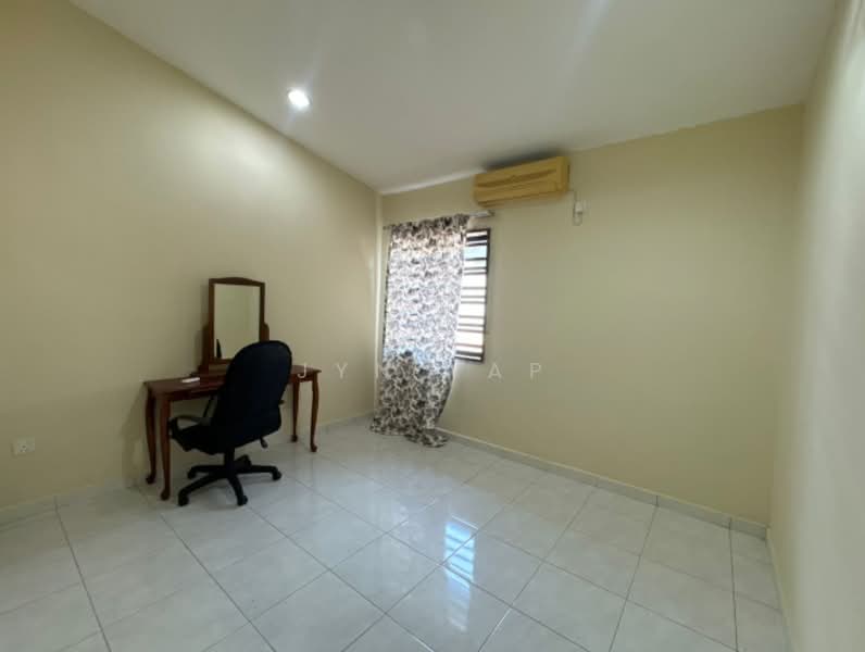 Semi-Detached House for Sale in Kuantan (Pahang) - Jyn Yap - Bedroom - PropertyGuru.com.my