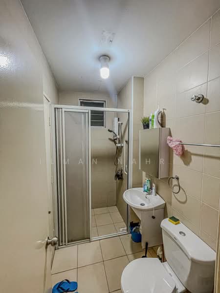 2-storey Terraced House for Sale in D'alpinia (Puchong) - Ilman Nahri - Bathroom - PropertyGuru.com.my