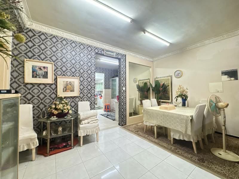 Rumah Teres 2 Tingkat untuk Dijual di Sunway Cheras (Cheras) - Azli Ibrahim - Living Room - PropertyGuru.com.my