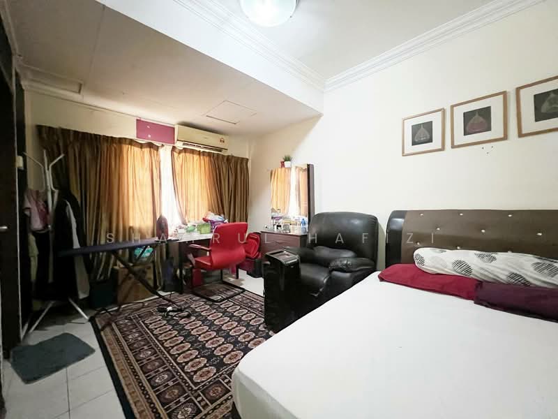 Rumah Teres 3 Tingkat untuk Dijual di Subang Bestari (Shah Alam) - Shahrul Hafizi - PropertyGuru.com.my