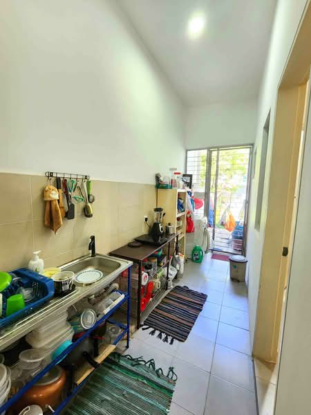 3-storey Terraced House for Sale in Taman Tasik Damai (Sungai Besi) - Suki Tan - Kitchen - PropertyGuru.com.my