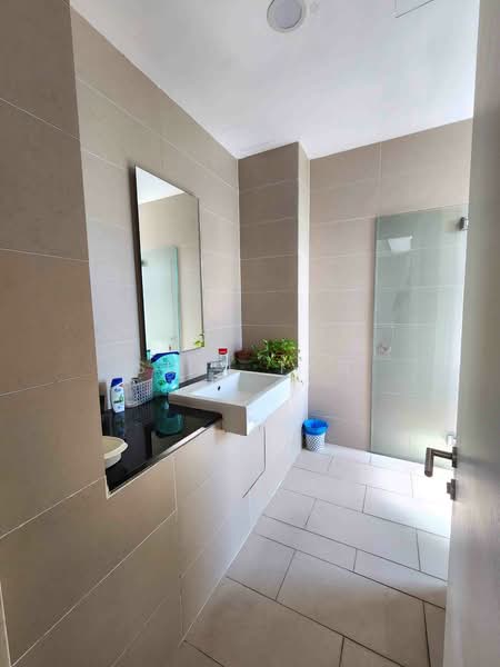 3-storey Terraced House for Sale in Taman Tasik Damai (Sungai Besi) - Suki Tan - Bathroom - PropertyGuru.com.my