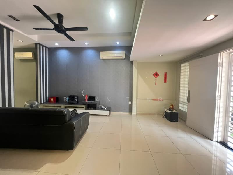 Rumah Teres 3 Tingkat untuk Dijual di Bayan Lepas (Penang) - Bryan Teng - Living Room - PropertyGuru.com.my