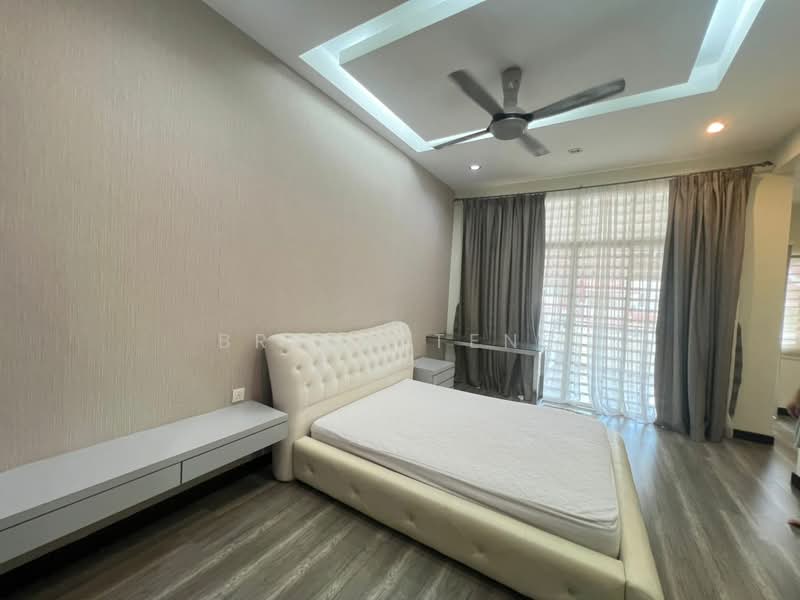 Rumah Teres 3 Tingkat untuk Dijual di Bayan Lepas (Penang) - Bryan Teng - PropertyGuru.com.my