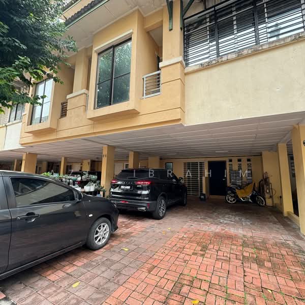 Townhouse for Sale in Saujana Melawati (Melawati) - Azli Ibrahim - Exterior - PropertyGuru.com.my