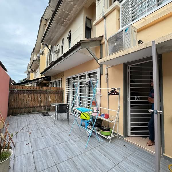 Townhouse for Sale in Saujana Melawati (Melawati) - Azli Ibrahim - Exterior - PropertyGuru.com.my