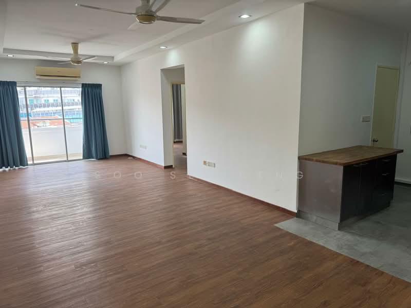 Kondominium untuk Disewa di Perdana Emerald - Soo See Beng - Living Room - PropertyGuru.com.my
