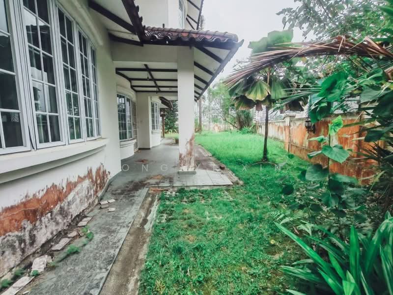 Rumah Banglo untuk Dijual di Kampung Mohd Amin (Johor Bahru) - Wong Yi Xin - Exterior - PropertyGuru.com.my