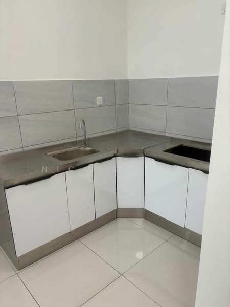 Service Residence for Rent at Vivo Executive Apartment - Nicole Liew - Kitchen - PropertyGuru.com.my