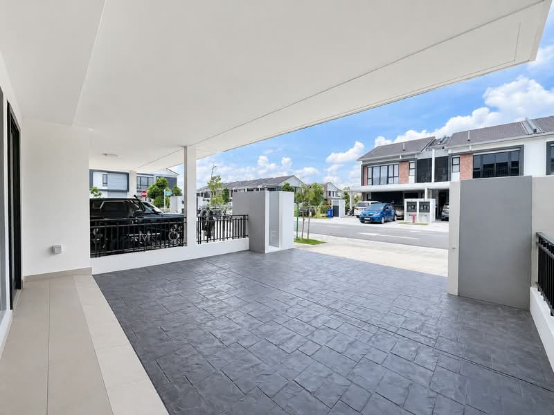 2-storey Terraced House for Sale in Shah Alam (Selangor) - Mohd Fadzli - Exterior - PropertyGuru.com.my