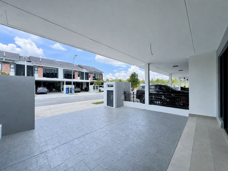 2-storey Terraced House for Sale in Shah Alam (Selangor) - Mohd Fadzli - Exterior - PropertyGuru.com.my