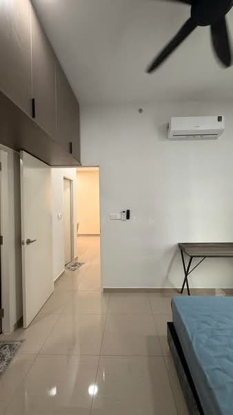 Servis Apartment untuk Disewa di Mesahill - Mike Tan - Corridor - PropertyGuru.com.my