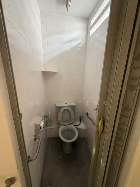 Rumah Teres 1 Tingkat untuk Dijual di Jelutong (Penang) - Bryan Teng - Bathroom - PropertyGuru.com.my