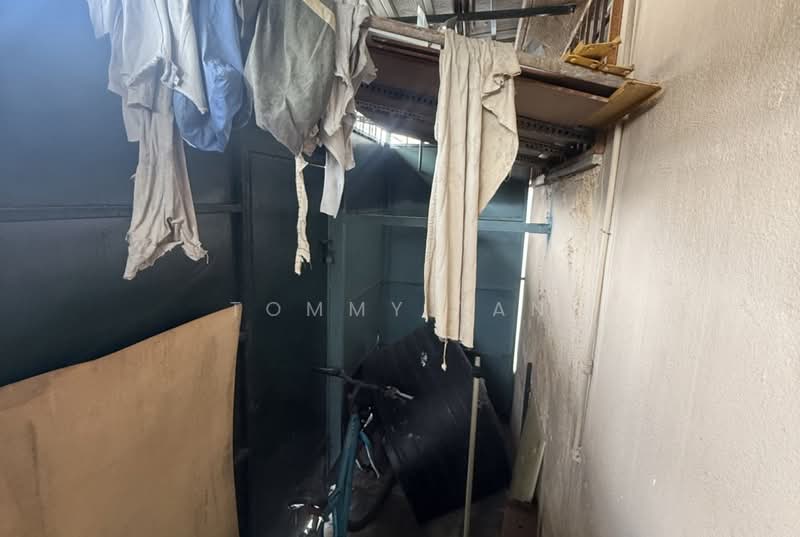 Shop for Rent in Subang Jaya (Selangor) - TOMMY TAN - Interior - PropertyGuru.com.my
